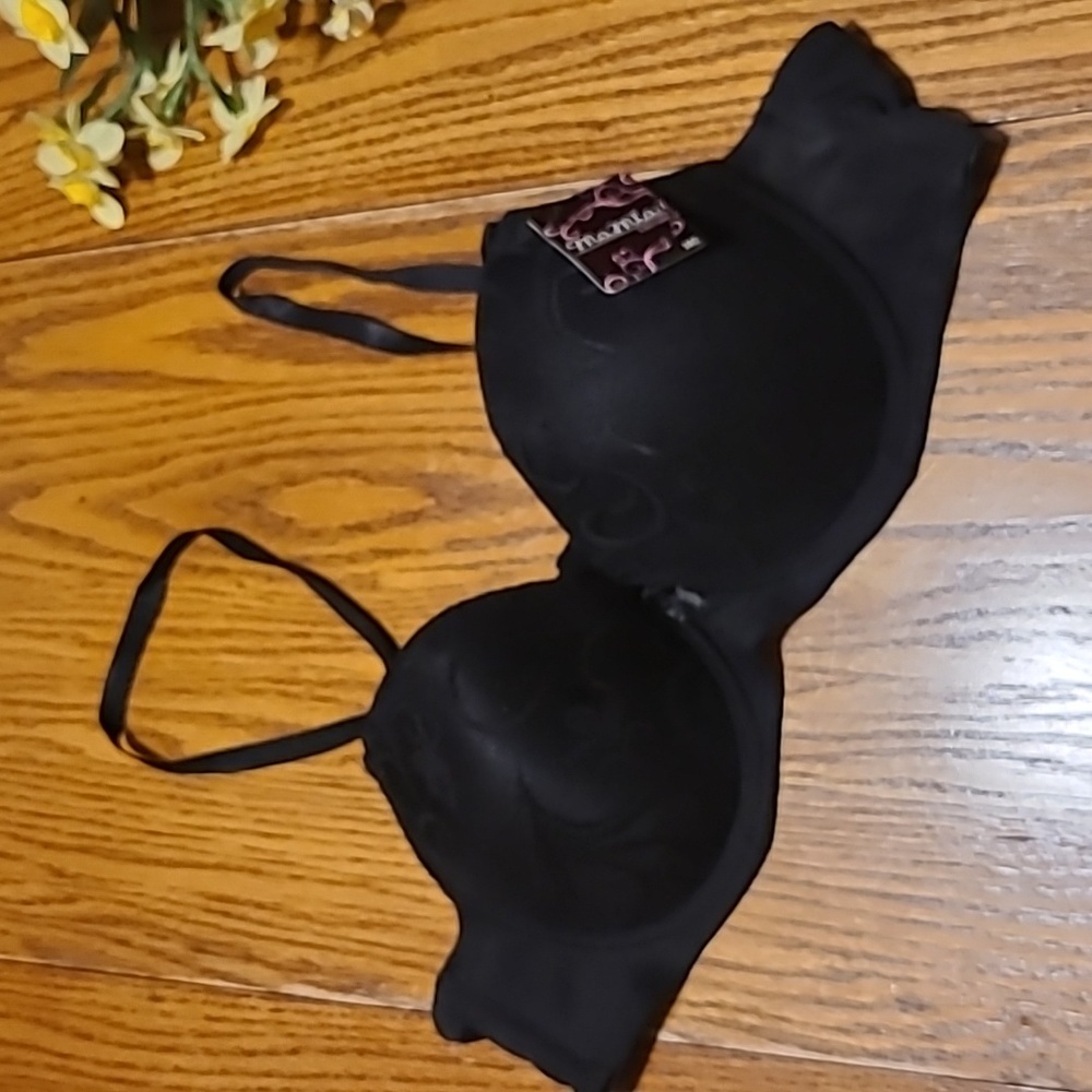 NWT Mamia Black Bra 38C